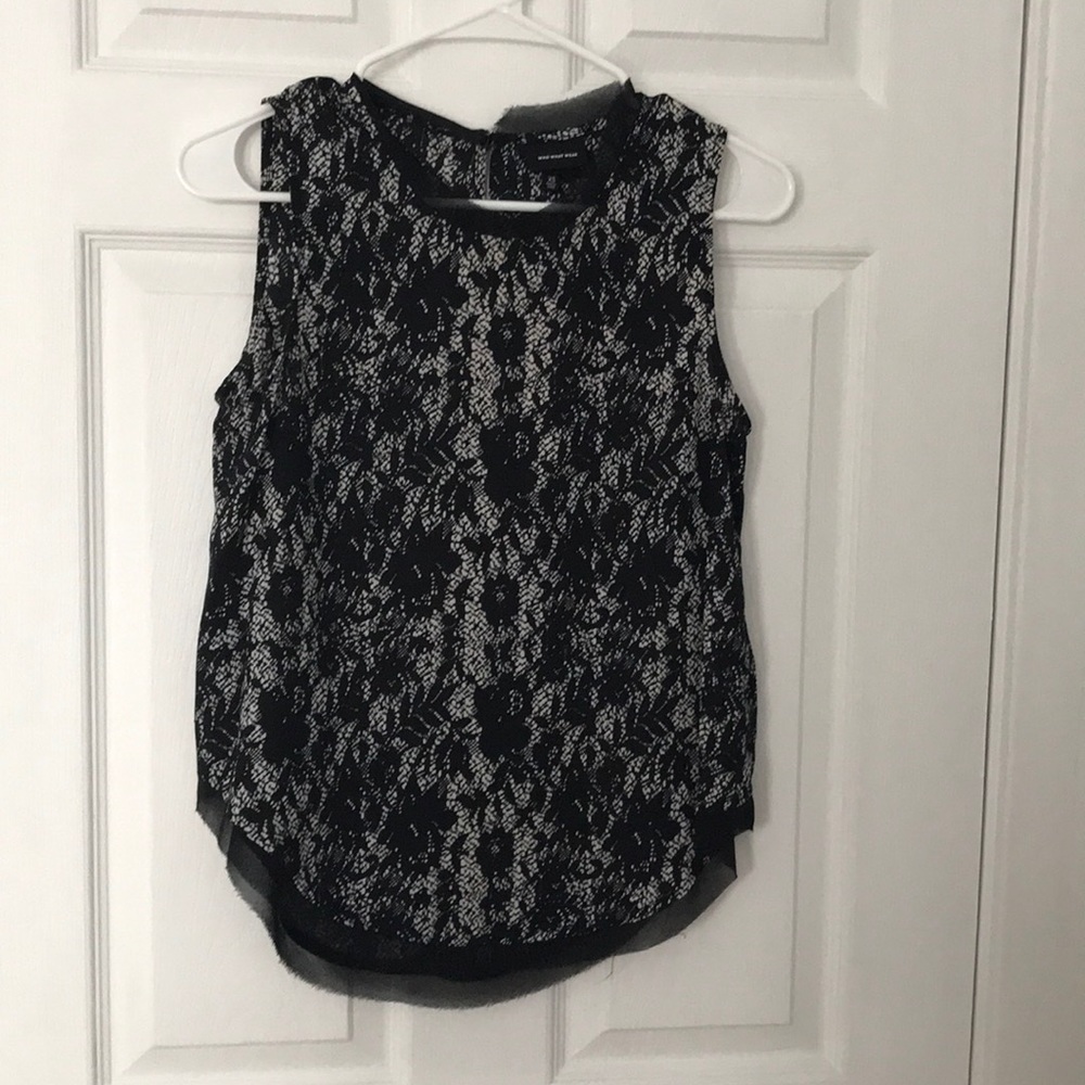 High neckline tank top